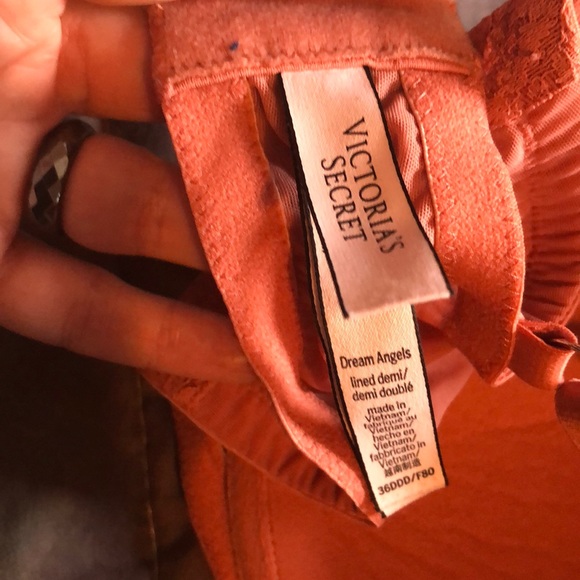 36DDD Victoria’s Secret Dream Angels Gorgeous EUC - Picture 4 of 6